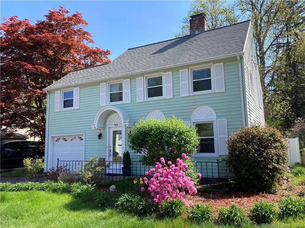 50 Alexander Street - Photo 1