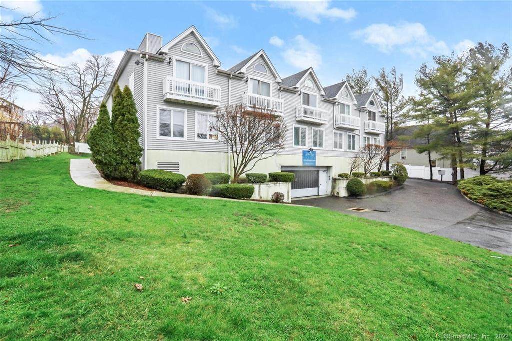 115 Flax Hill Road - Photo 1