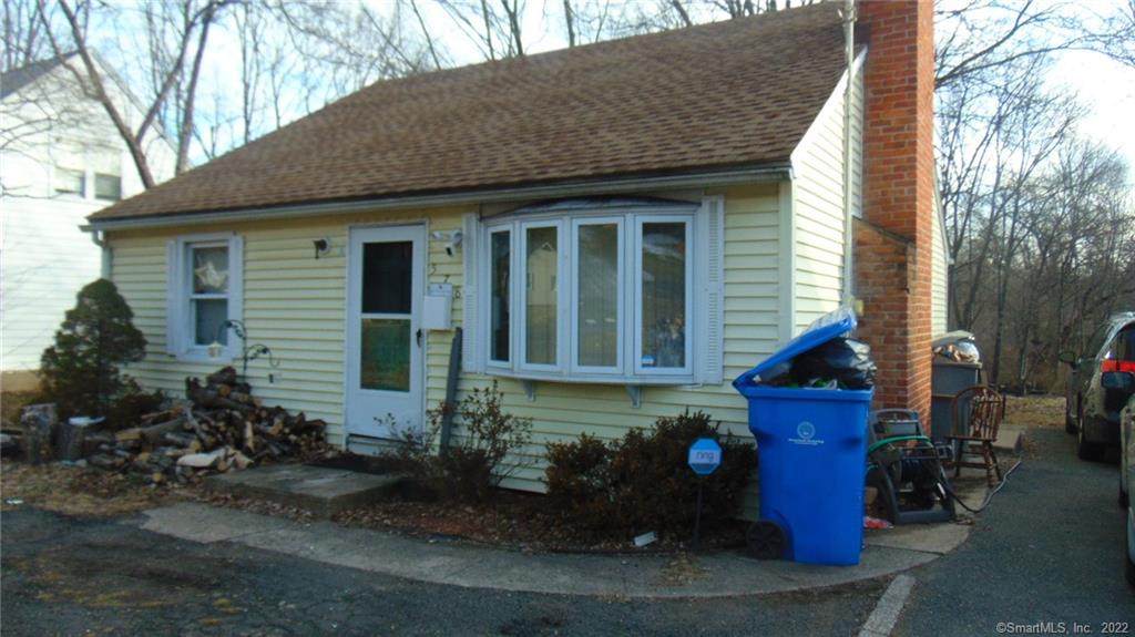 578 King Street - Photo 1