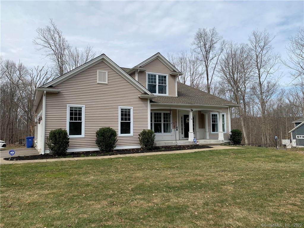 34 Beacon Hill Drive - Photo 1
