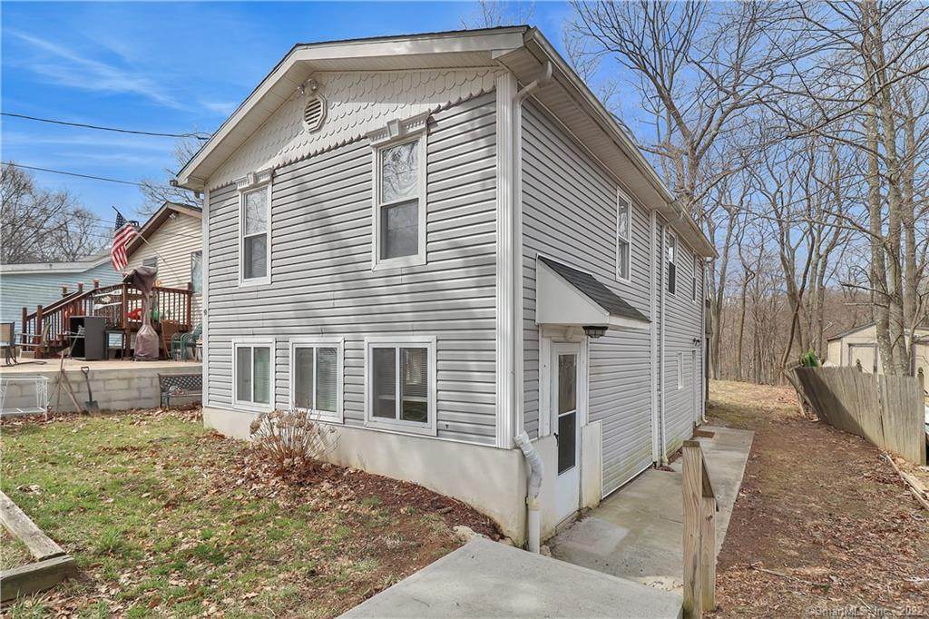 51 College Place - Photo 1