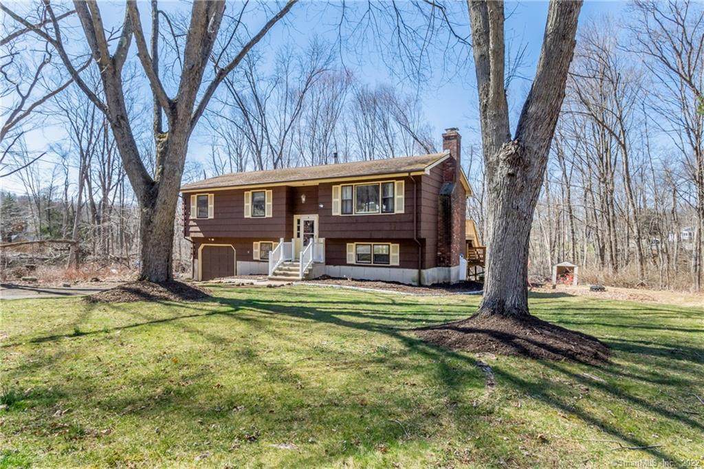 14 Oak Hill Drive - Photo 1