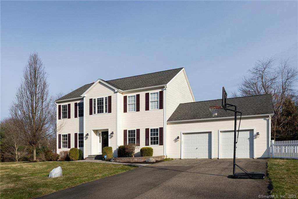 19 Woods Drive - Photo 1