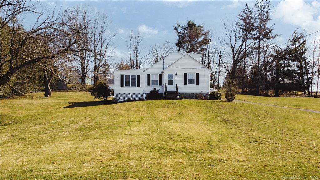 229 Beach Avenue - Photo 1