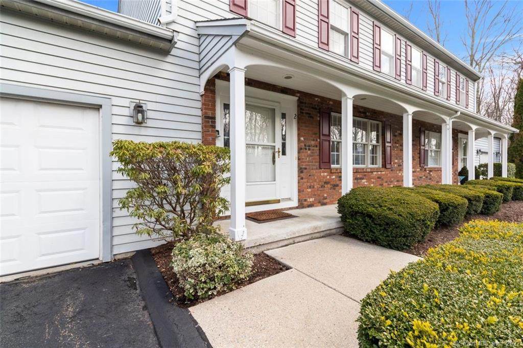 2 Cambridge Drive - Photo 1