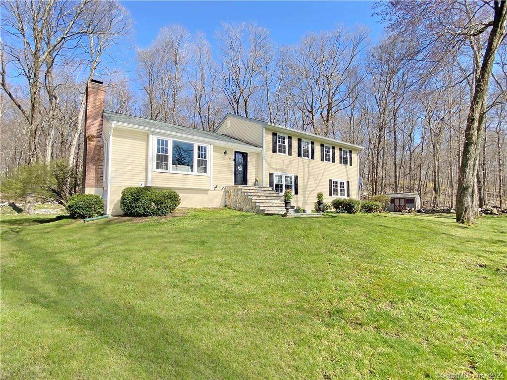 72 Longmeadows Road - Photo 1