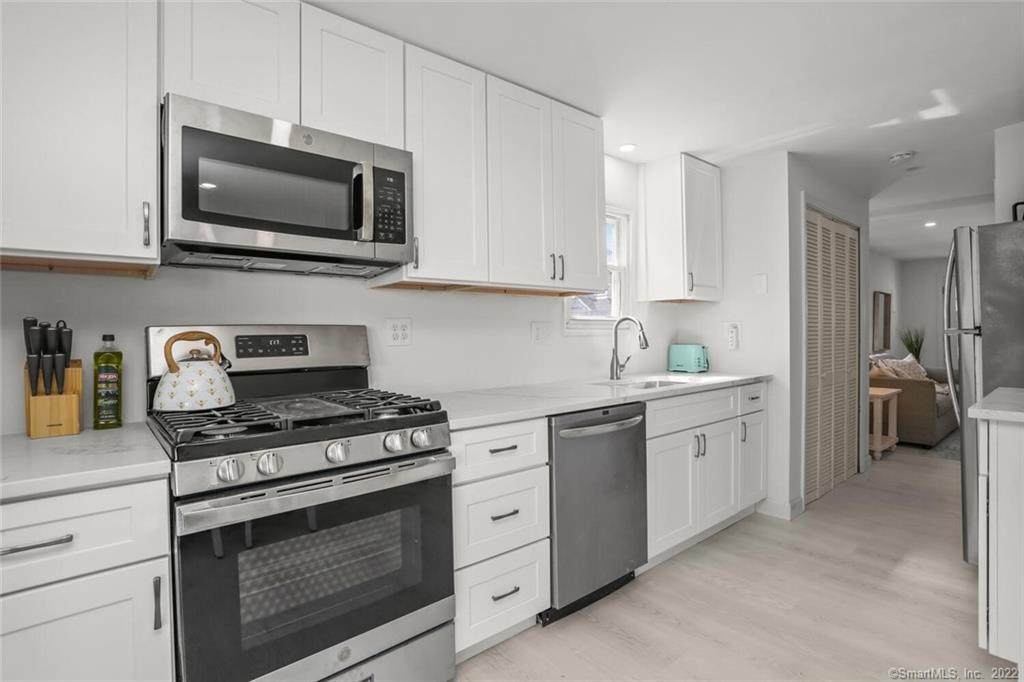 135 Milford Point Road - Photo 1