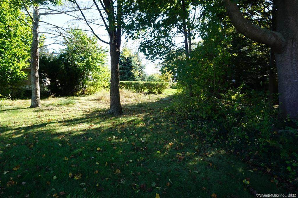 65 New London Turnpike - Photo 1