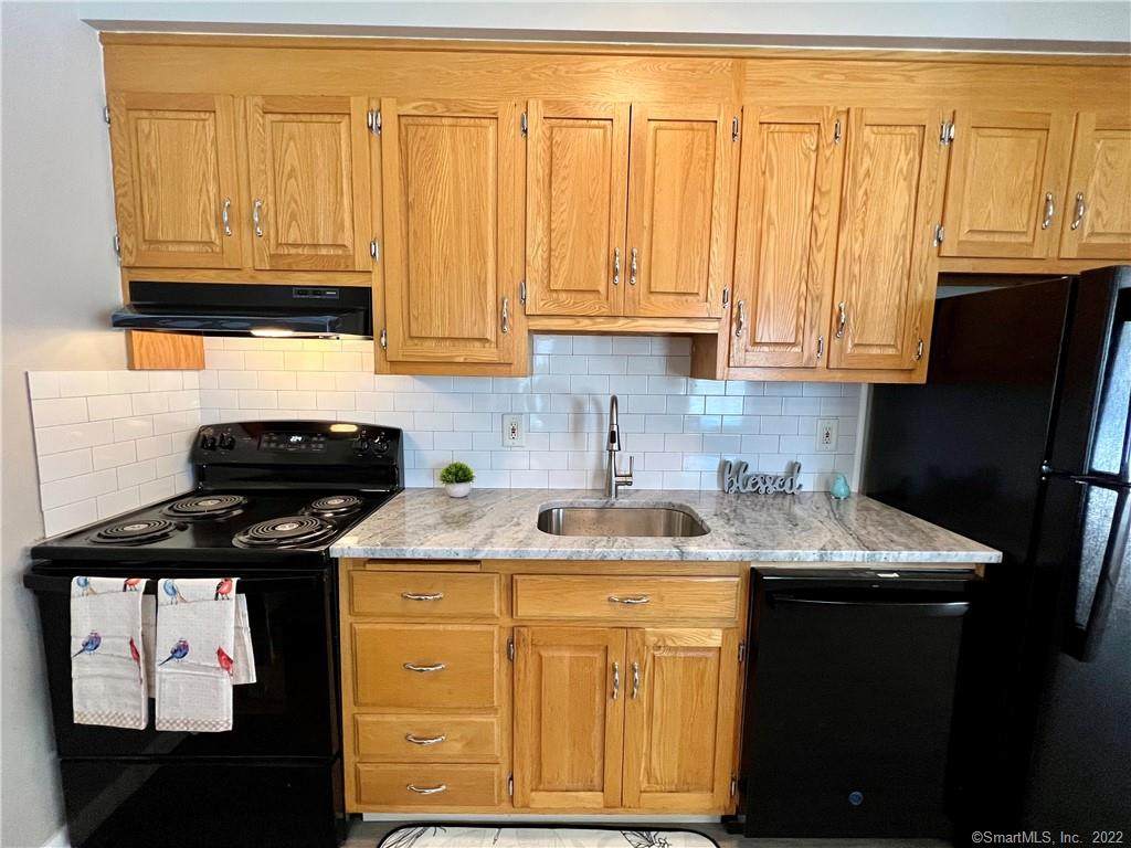125 West Street - Photo 1