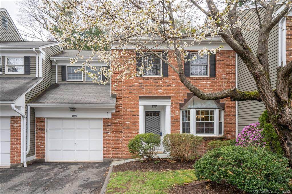 108 Tunxis Village - Photo 1