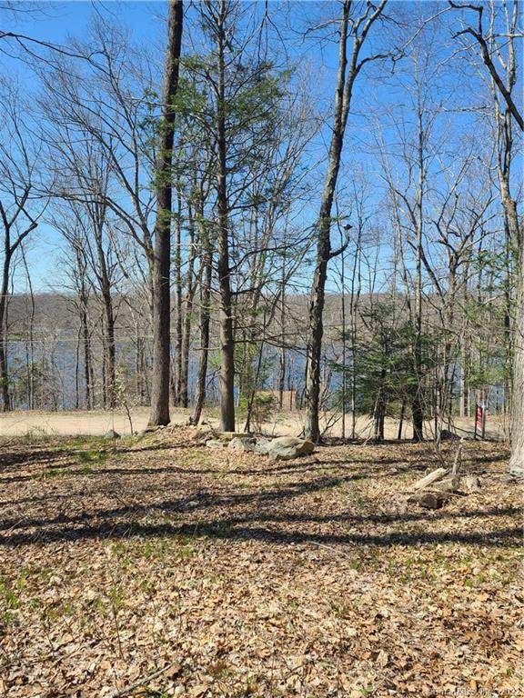 80 Lakeside Drive - Photo 1