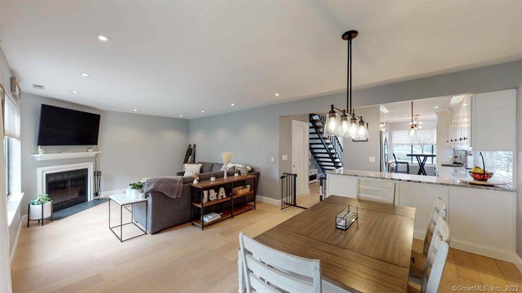 27 Lindstrom Road - Photo 1