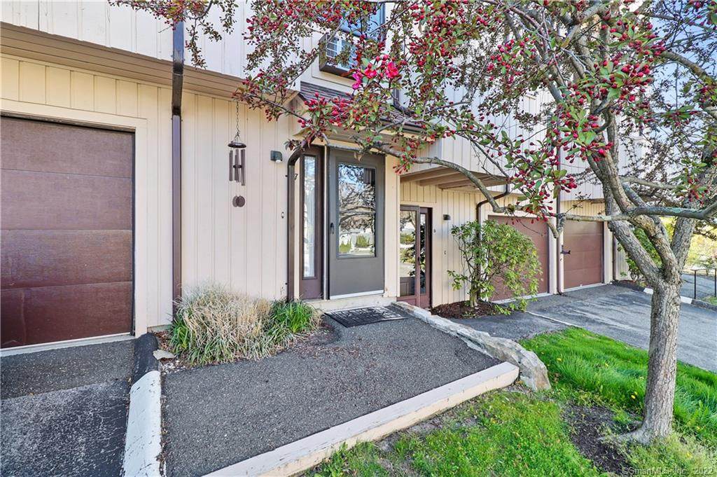 19 Woodway Road - Photo 1