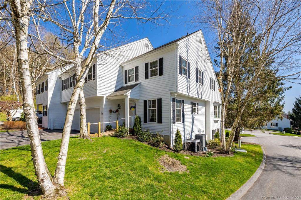 5 Millay Court - Photo 1