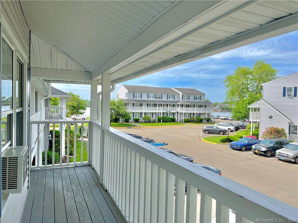 150 Beachview Avenue - Photo 1