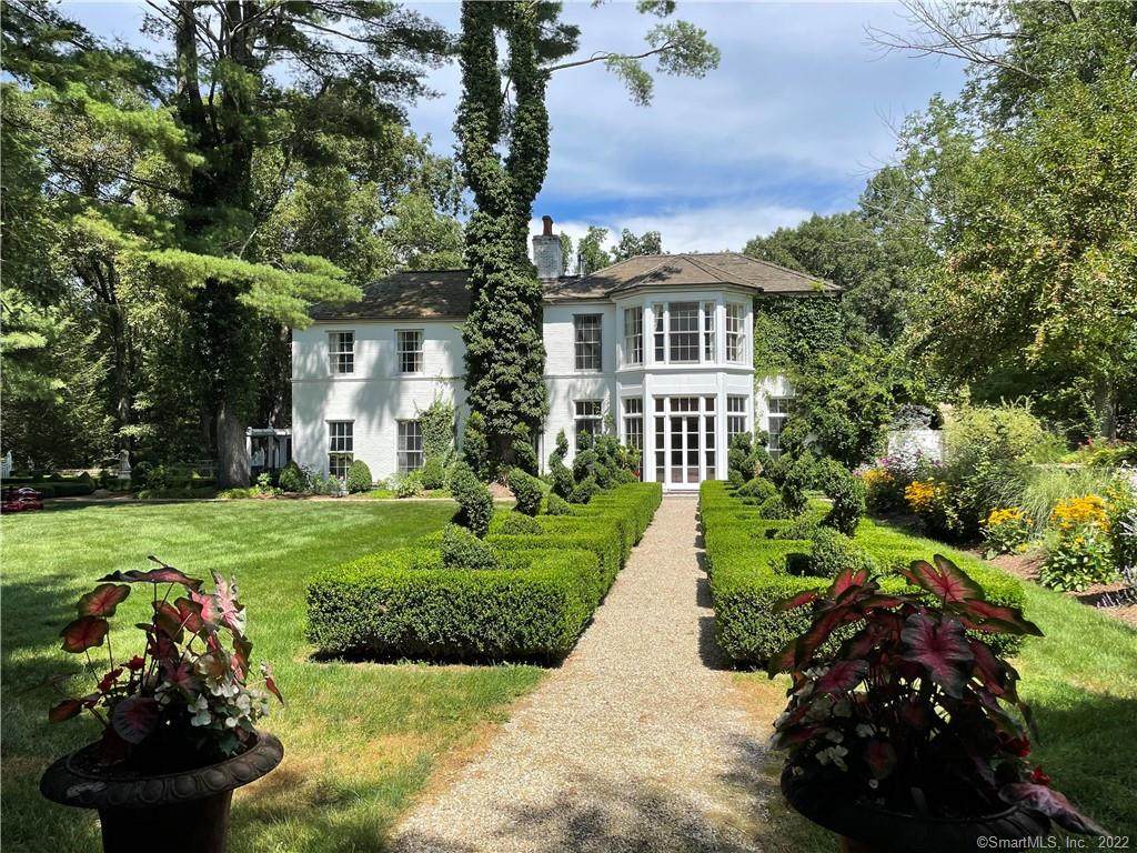 79 Roxbury Road - Photo 1