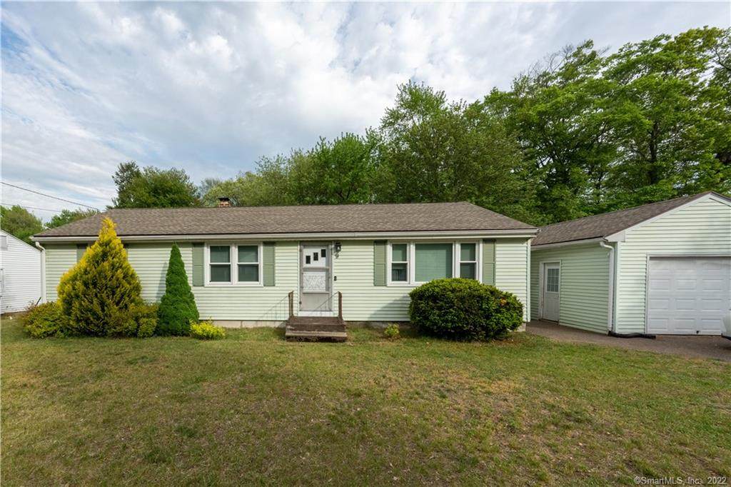 9 Pine Drive - Photo 1