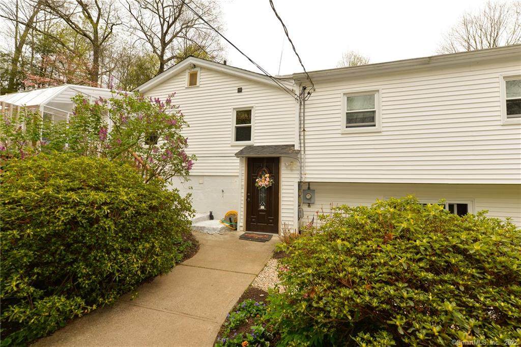 88 Manor Road - Photo 1
