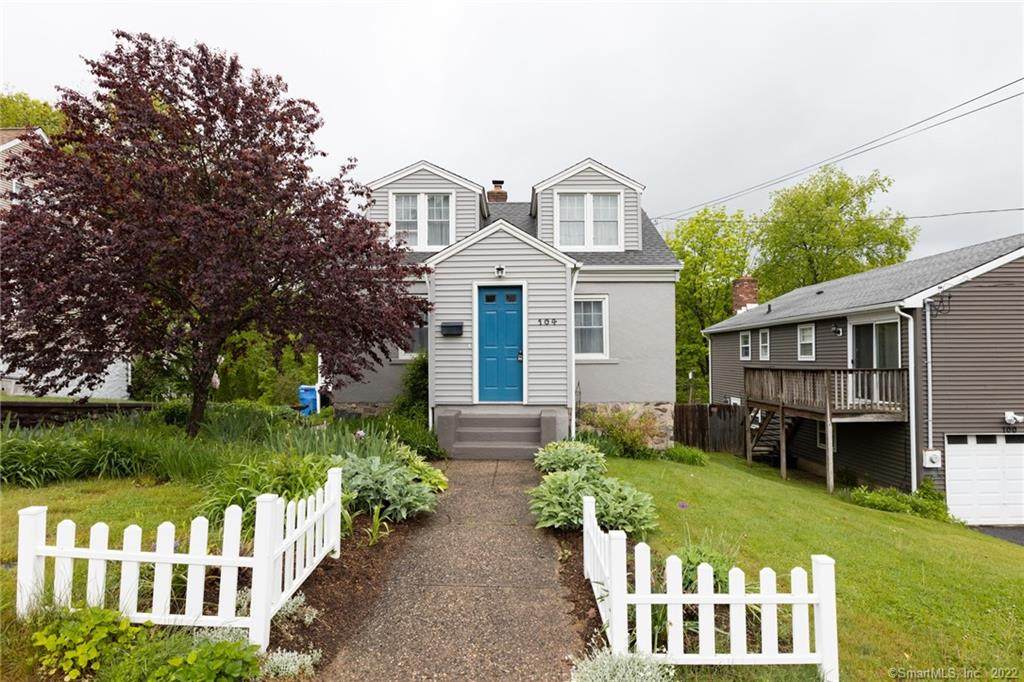 104 Rockwell Avenue - Photo 1