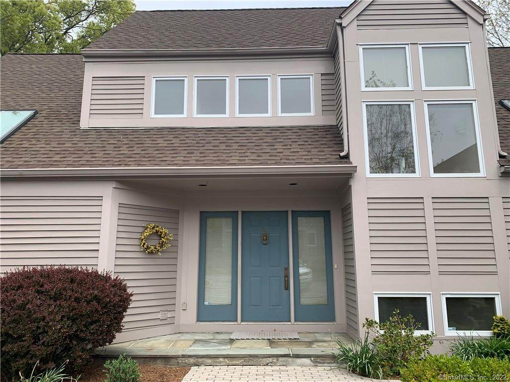 230 New Canaan Avenue - Photo 1