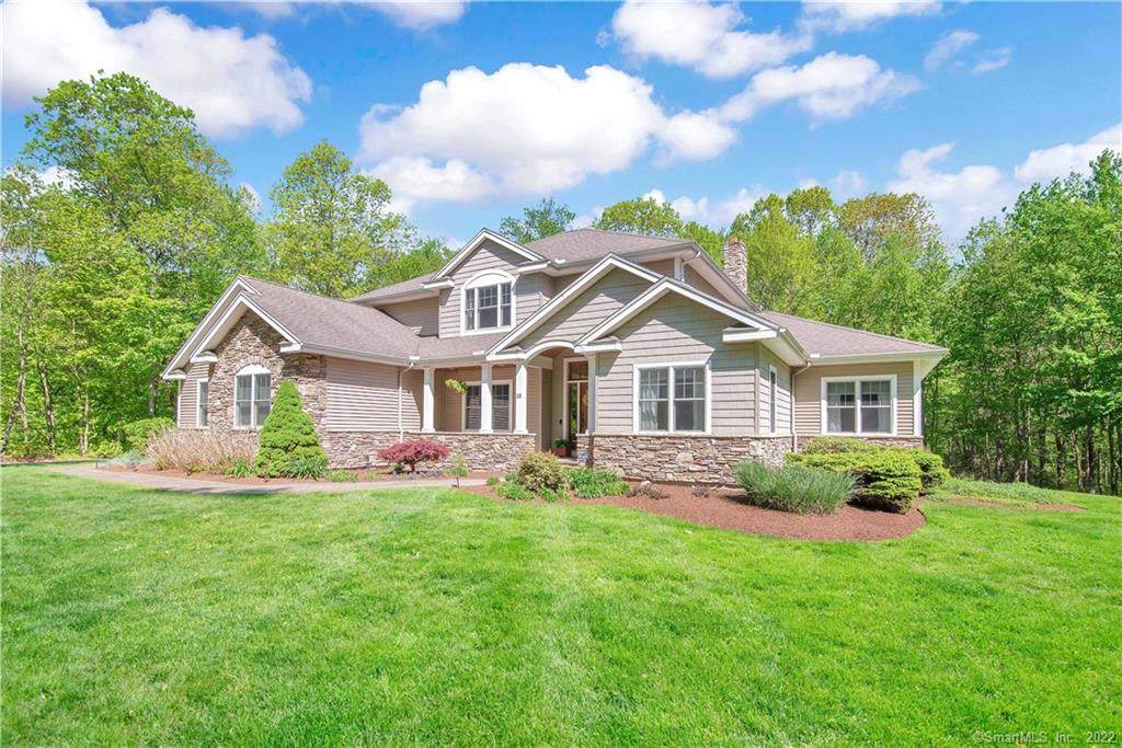 15 Forest Lane - Photo 1