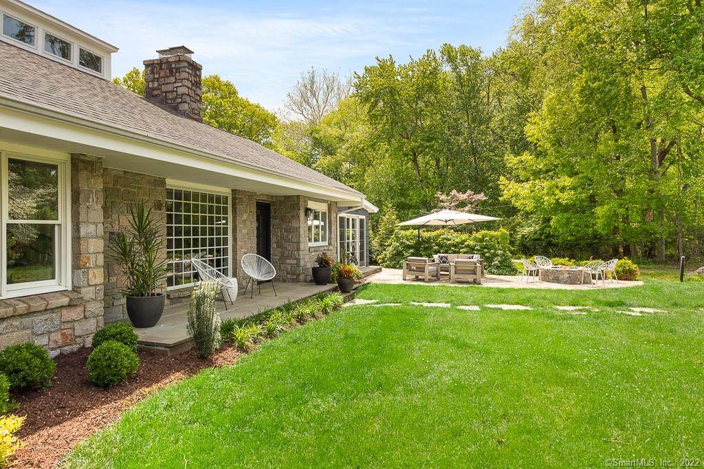 275 Lakeside Drive - Photo 1