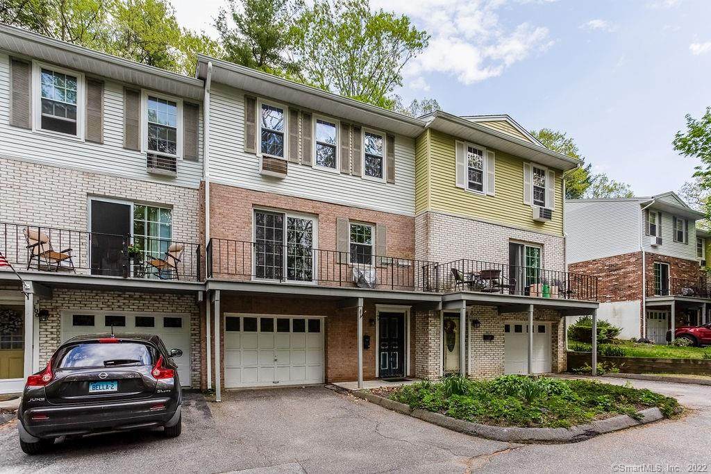 99 Hunter Court - Photo 1