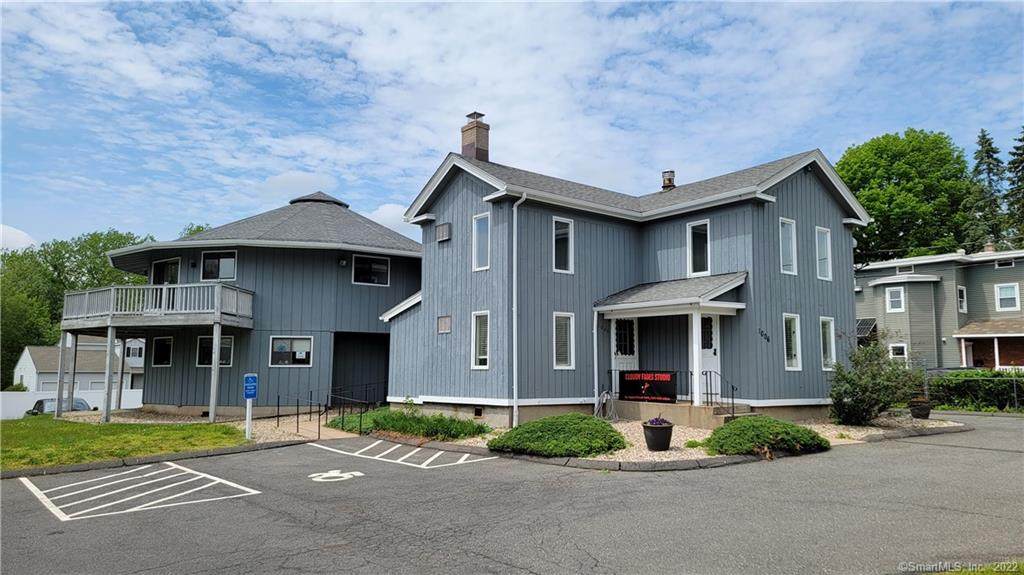 1006 Main Street - Photo 1