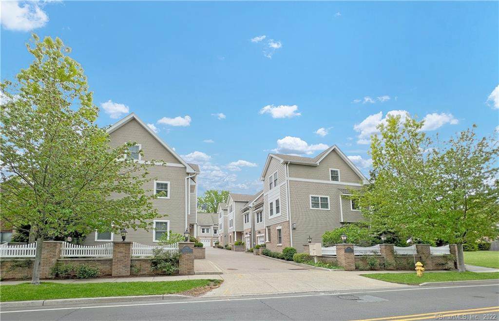 88 Maple Tree Avenue - Photo 1