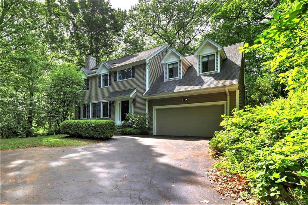 140 Morning Dew Lane - Photo 1