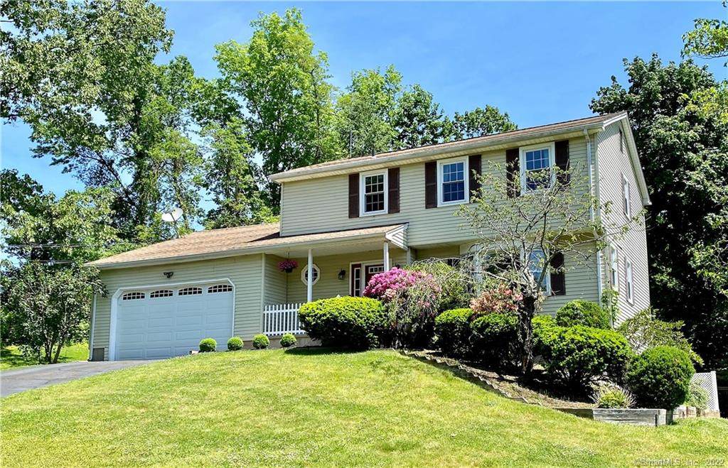271 Hume Drive - Photo 1