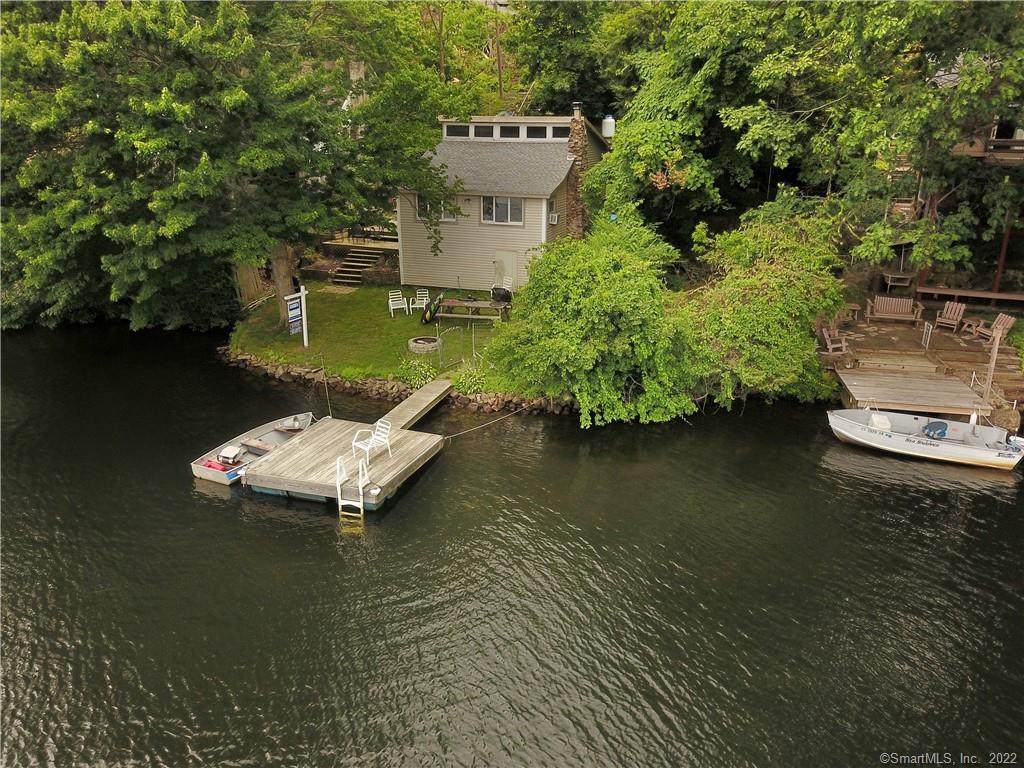 103 Lake Shore Boulevard - Photo 1