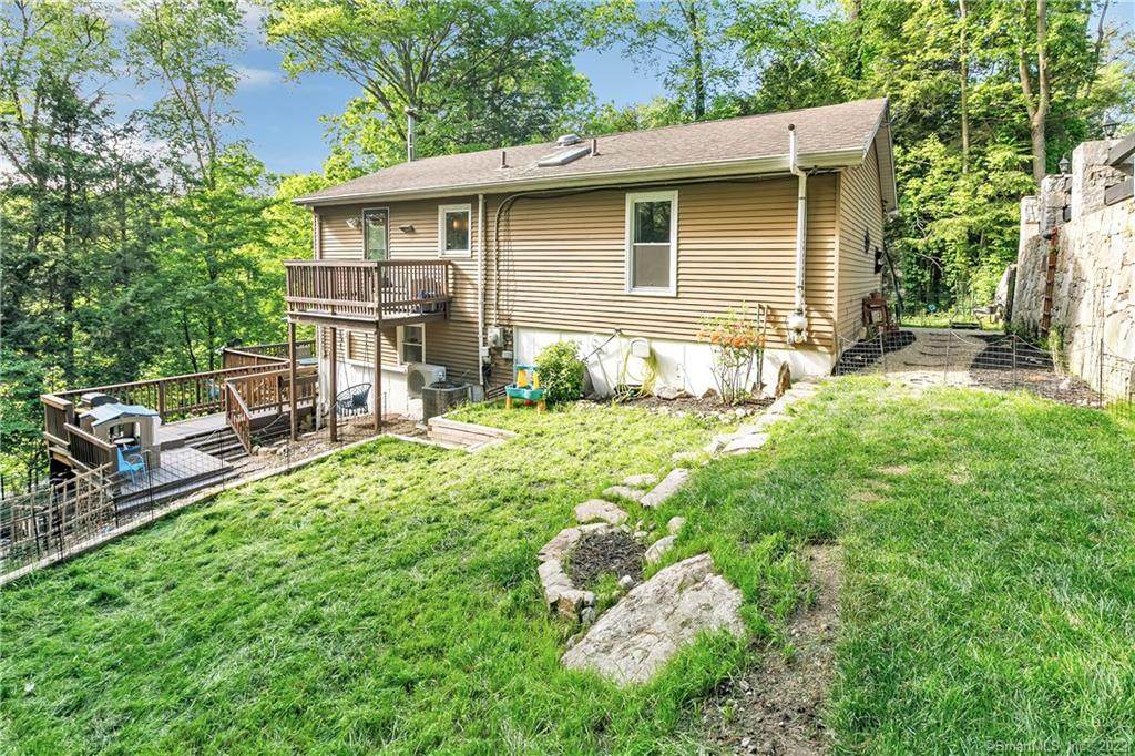 107 Squantuck Road - Photo 1