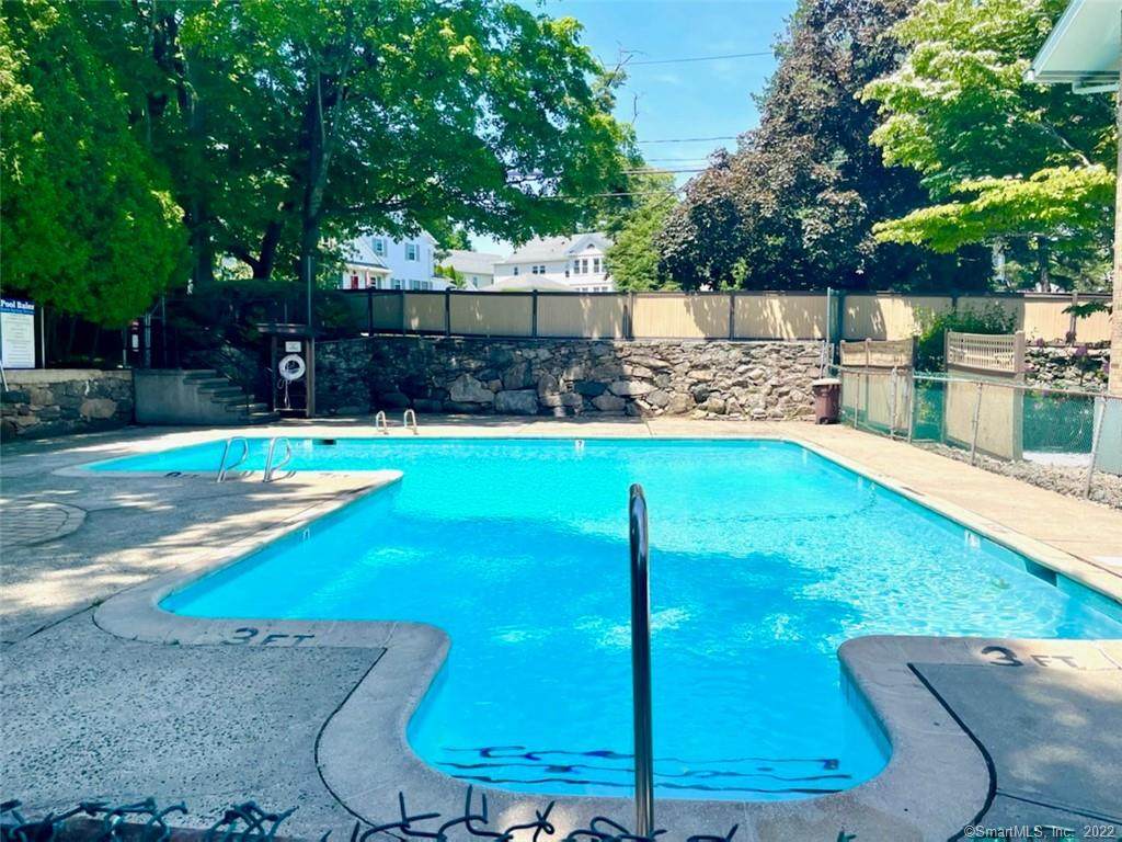 47 Rock Spring Road - Photo 1