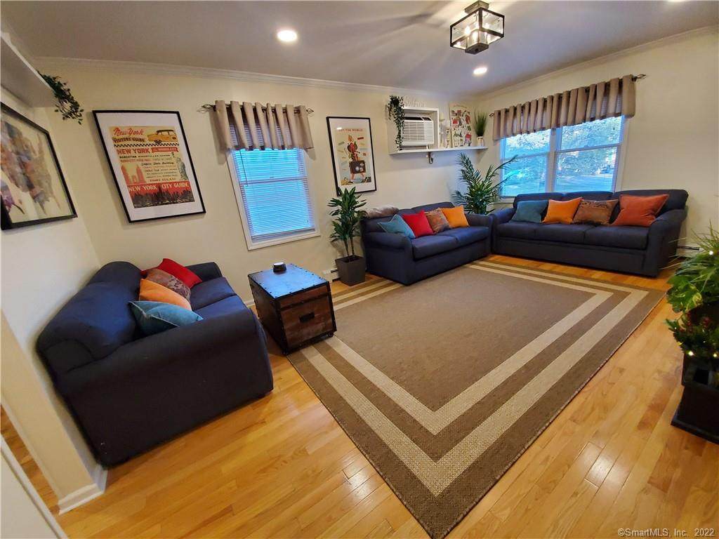 39 Nash Place - Photo 1