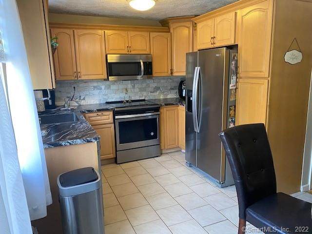 524 Blackstone Village - Photo 1
