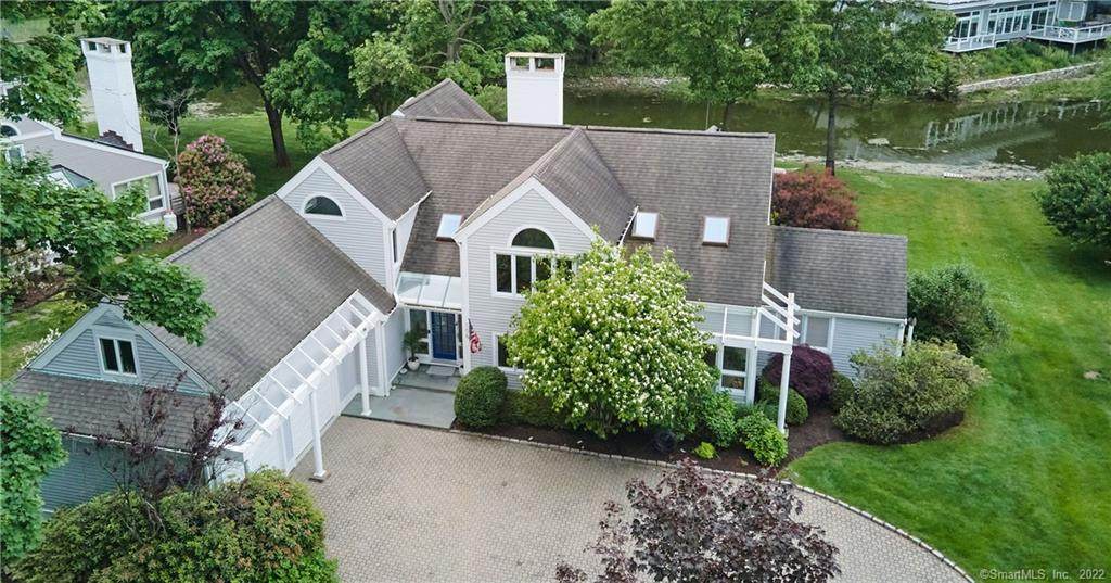 106 Imperial Avenue - Photo 1