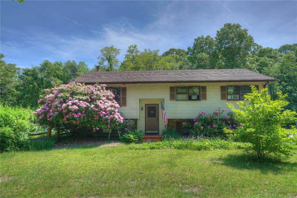 8 Deer Ridge Road - Photo 1