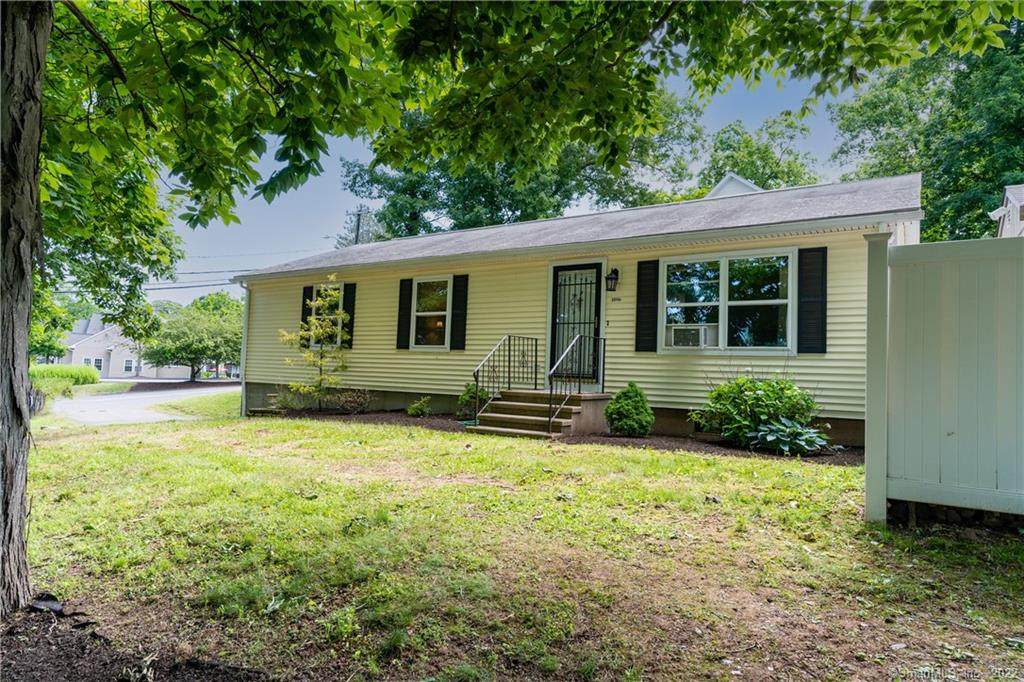 1096 East Street - Photo 1