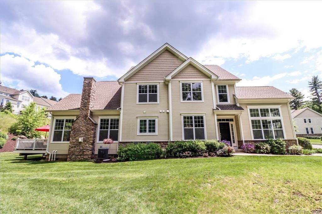 70 Ridgewood Drive - Photo 1
