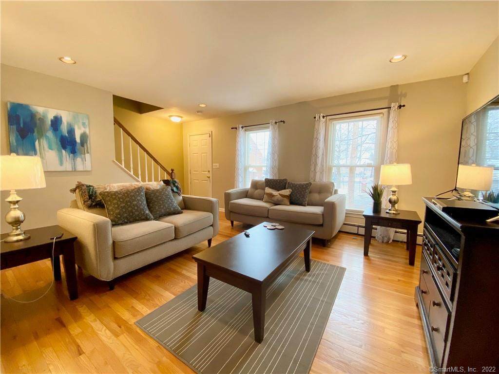 902 State Street - Photo 1