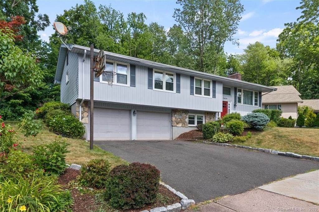 71 Kent Drive - Photo 1