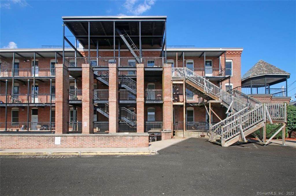 325 Lafayette Street - Photo 1