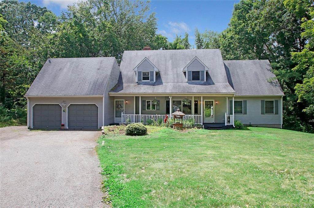 821 Essex Road - Photo 1