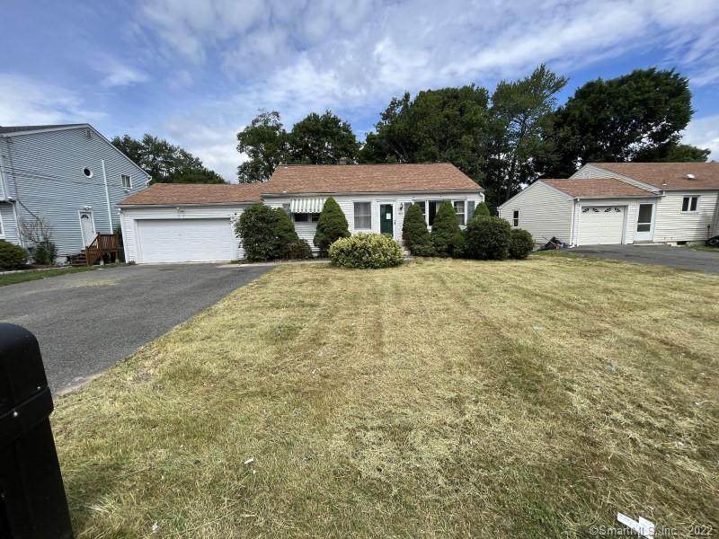 7 Maple Ridge Road - Photo 1