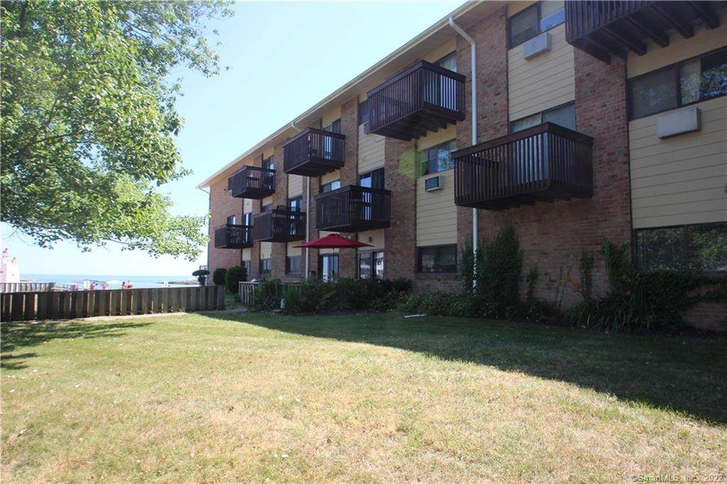 159 Kings Highway - Photo 1