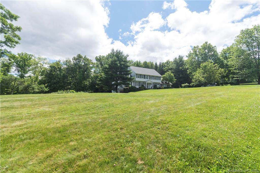 34 Sunswept Drive - Photo 1