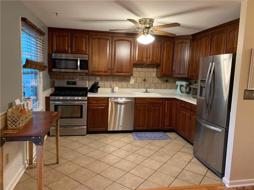 47 Esquire Drive - Photo 1