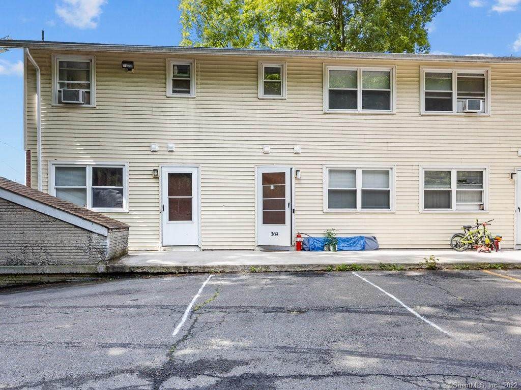 385 Mill Rock Road - Photo 1