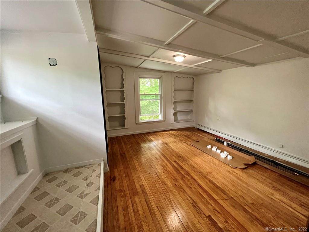 41 Waterbury Road - Photo 1